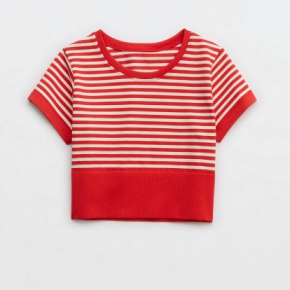 Offline by Aerie Red Sidewalk Seamless Cropped T-shirt